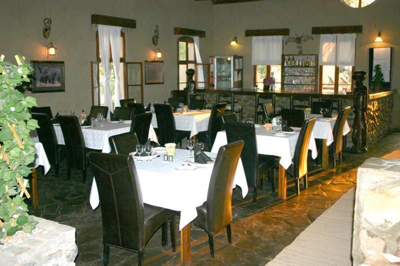 Fort Sesfontein Lodge & Safaris Exteriér fotografie